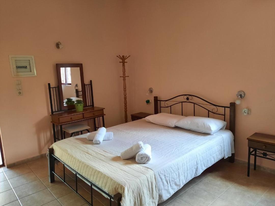 Artemis Vassilikos Lejlighedshotel Vasilikí Eksteriør billede